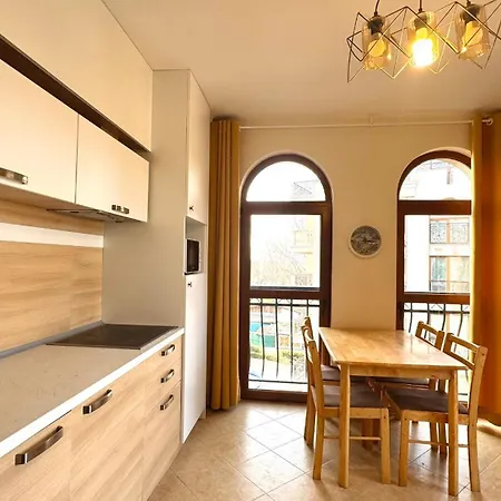 Bratanov Cascadas Family Apartment