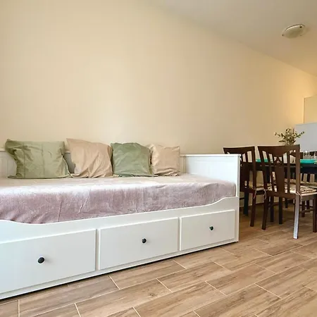 Bratanov Cascadas Family Apartment