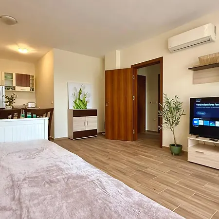 Bratanov Cascadas Family Apartment