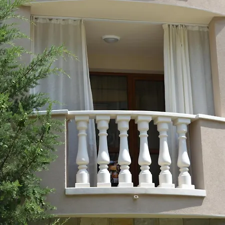 Apartment Bratanov Cascadas Family