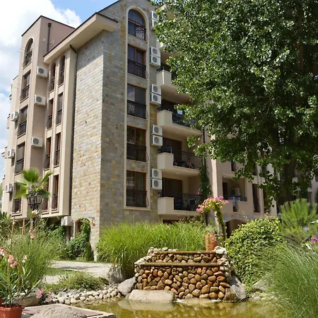 Bratanov Cascadas Family Апартамент