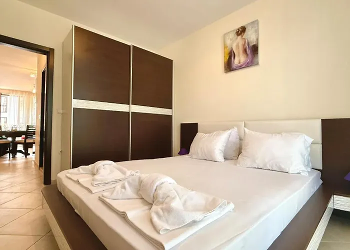 Bratanov Cascadas Family Апартамент Слънчев бряг