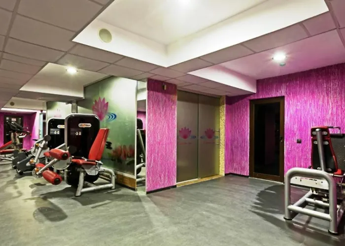 Bratanov Cascadas Family