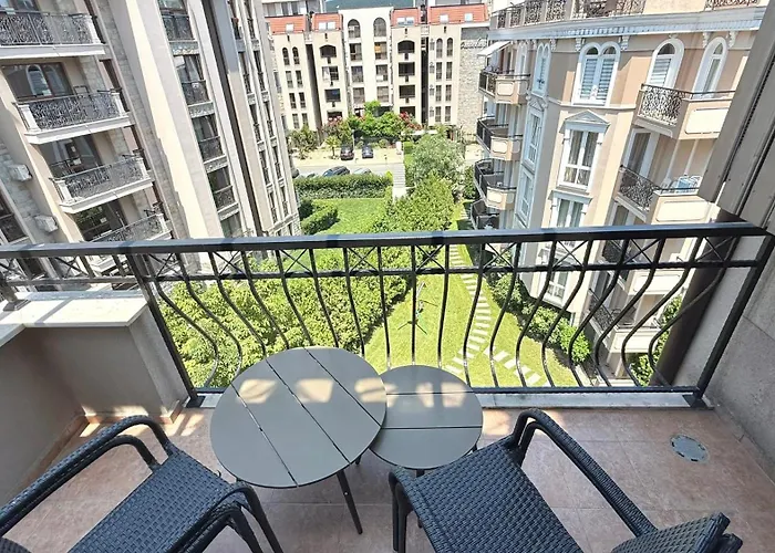 Bratanov Cascadas Family דירה