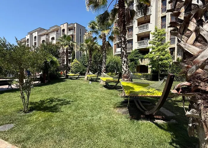 Bratanov Cascadas Family דירה סאני ביץ'